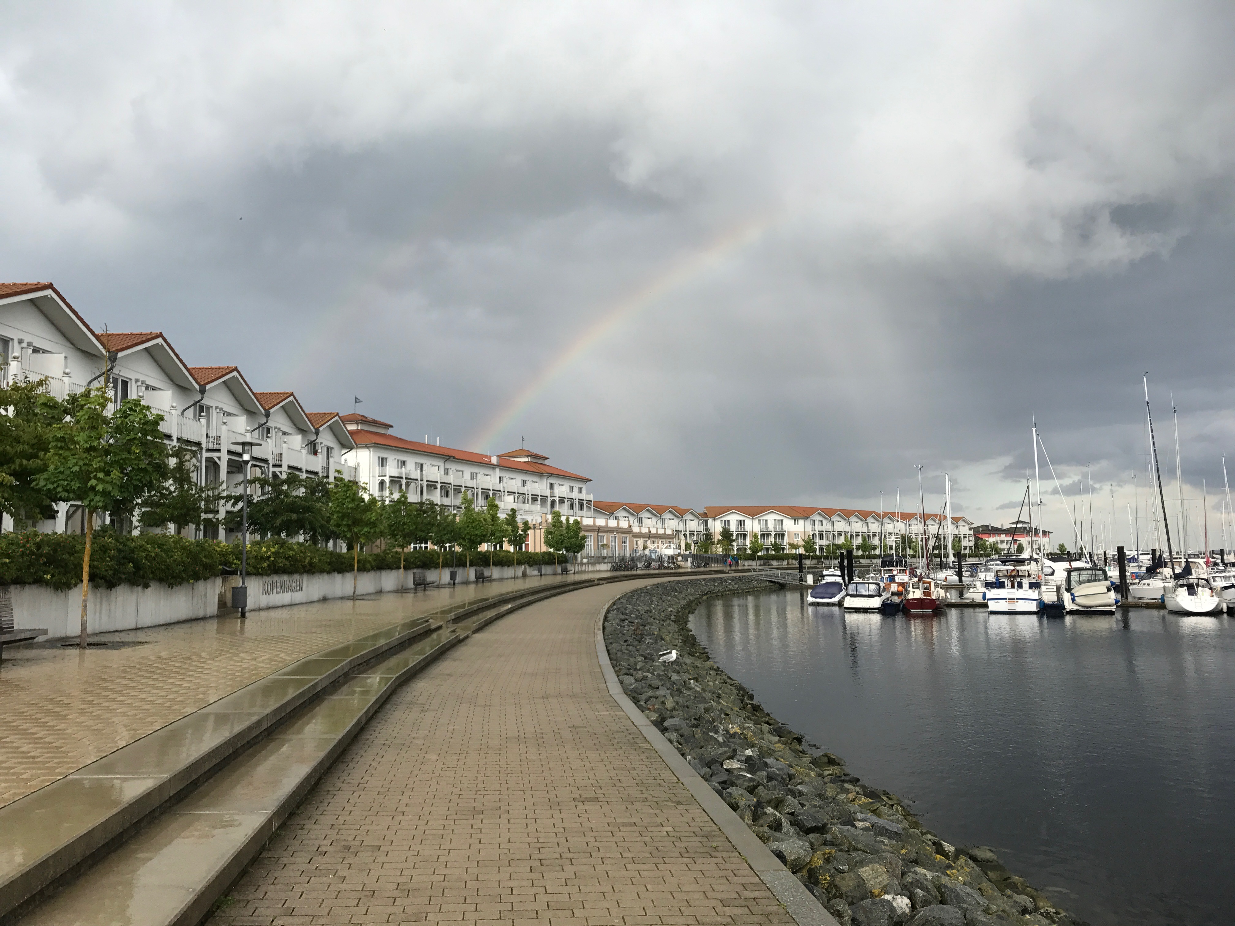 Promenade mit Radweg